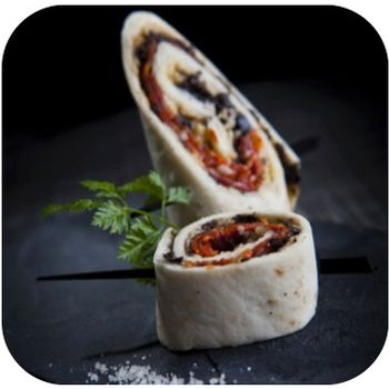 Wraps jambon cru, tomates séchées et olives